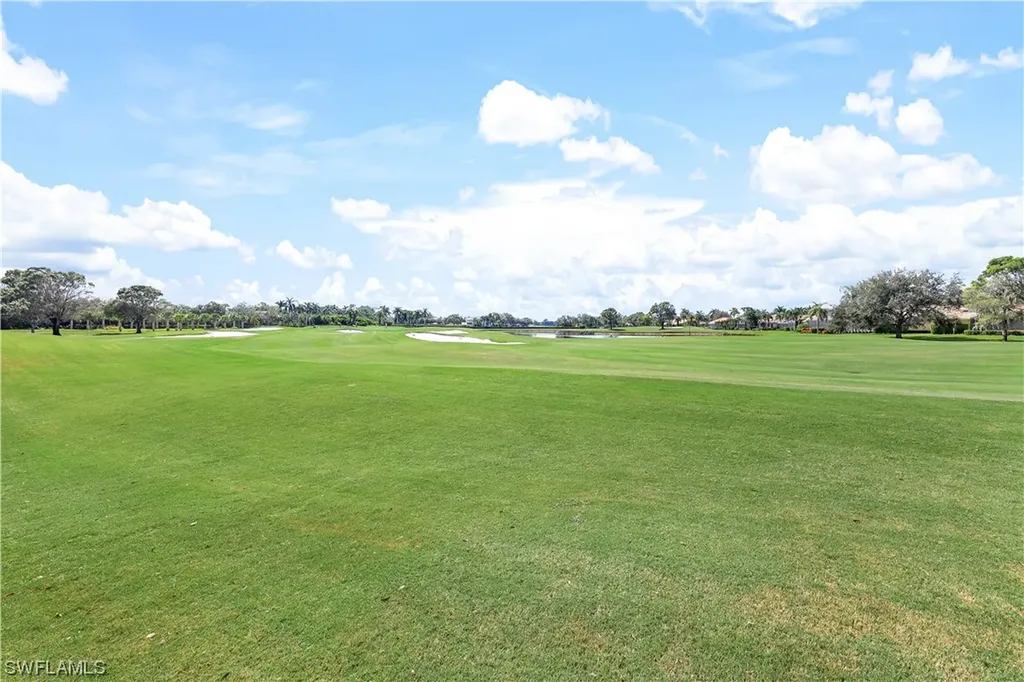 6667 Castlelawn Place Naples FL 34113