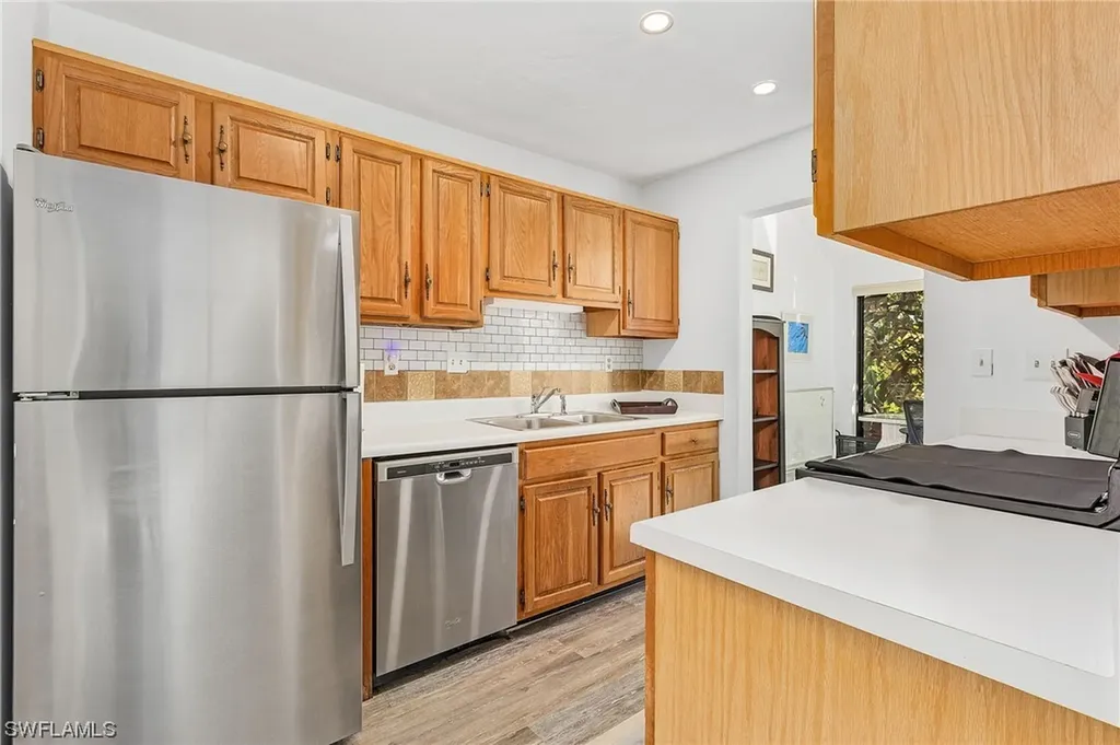 1301 Solana Road Naples FL 34103