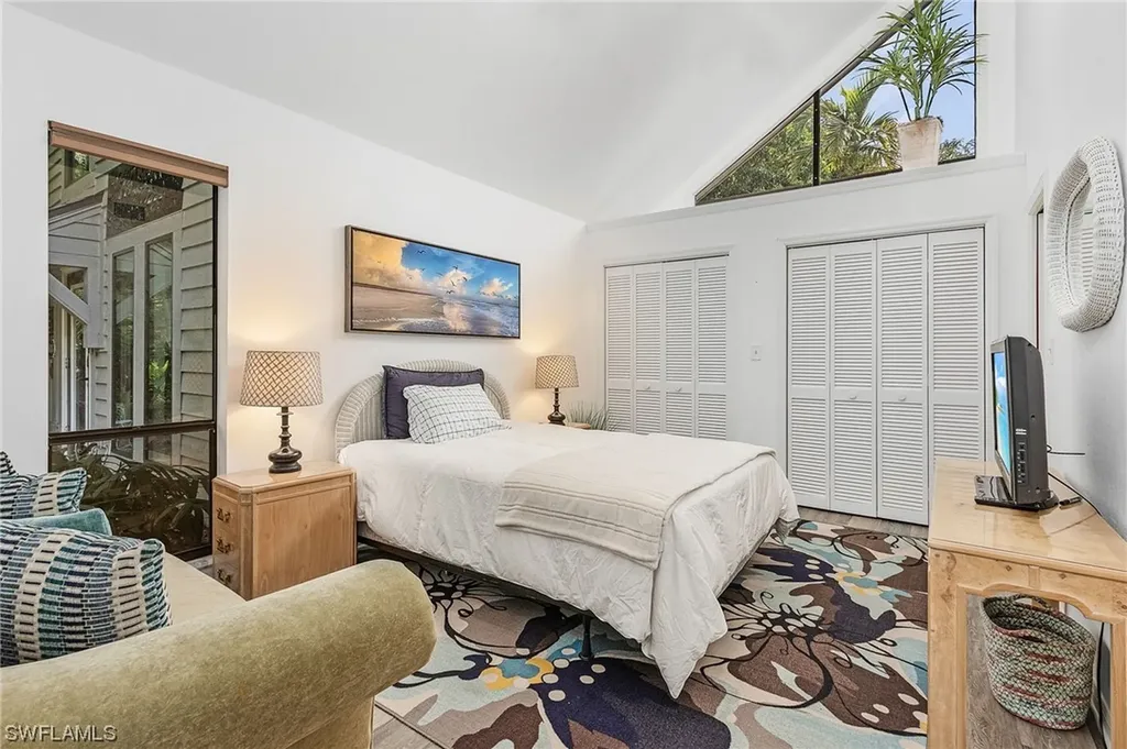 1301 Solana Road Naples FL 34103