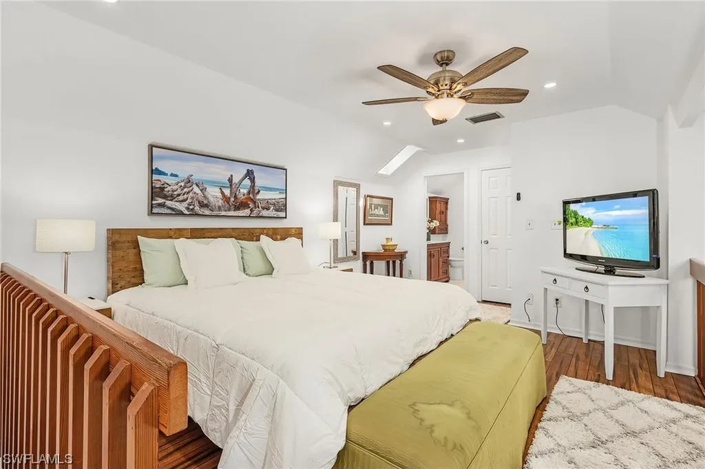 1301 Solana Road Naples FL 34103
