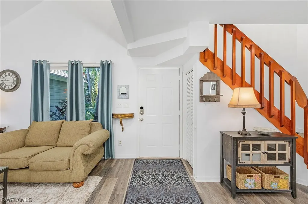1301 Solana Road Naples FL 34103