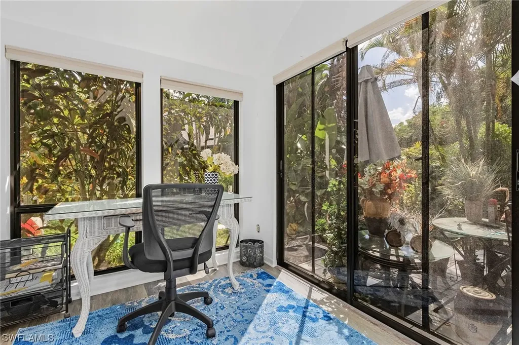1301 Solana Road Naples FL 34103