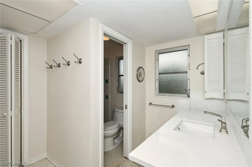 436 Putter Point Court Naples FL 34103