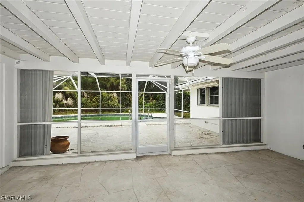 436 Putter Point Court Naples FL 34103