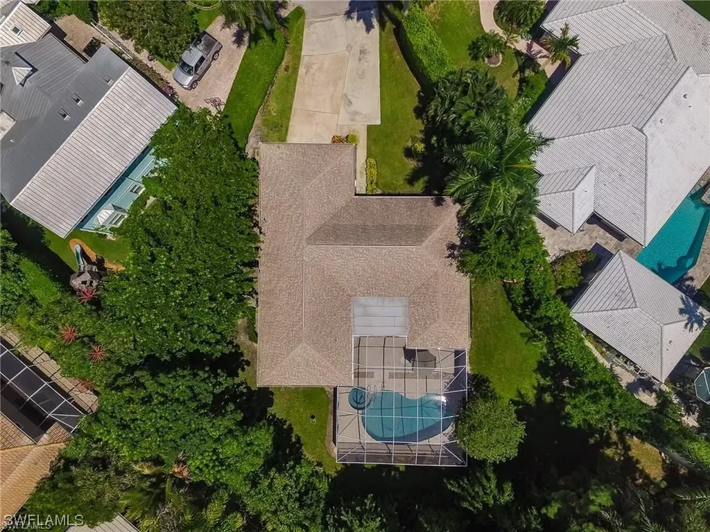 436 Putter Point Court Naples FL 34103