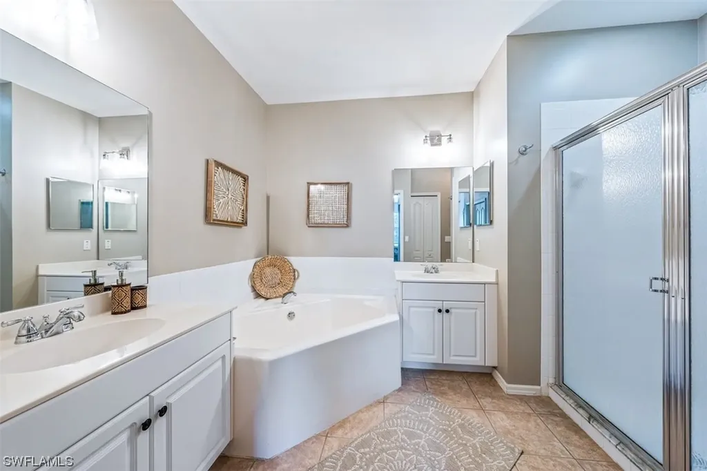 3565 Laurel Greens Lane N Naples FL 34119