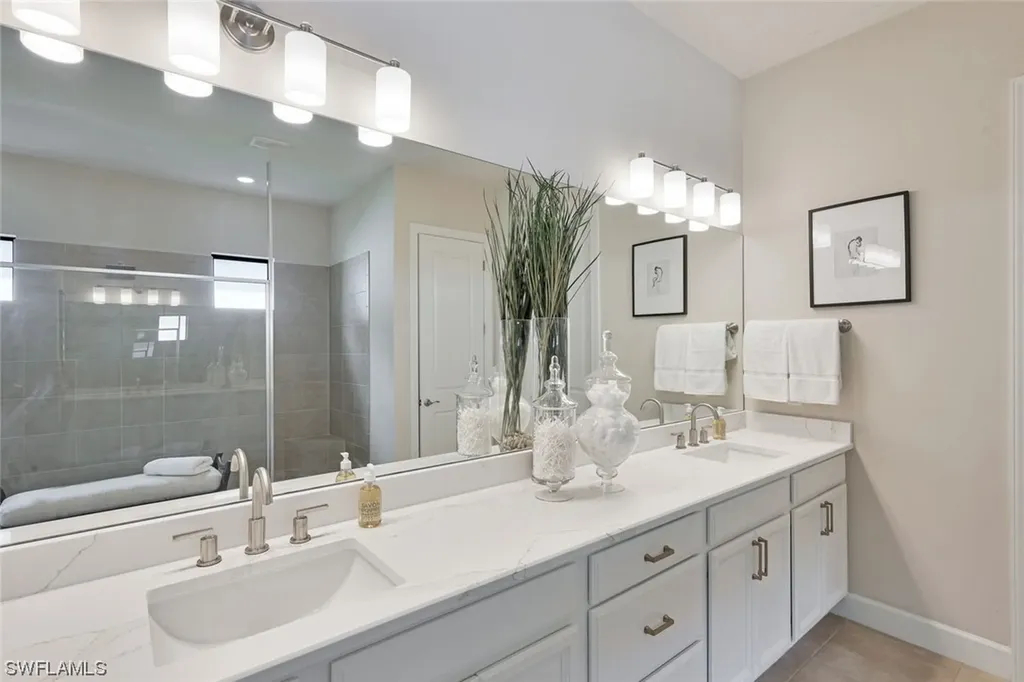 8832 Savona Court Naples FL 34119
