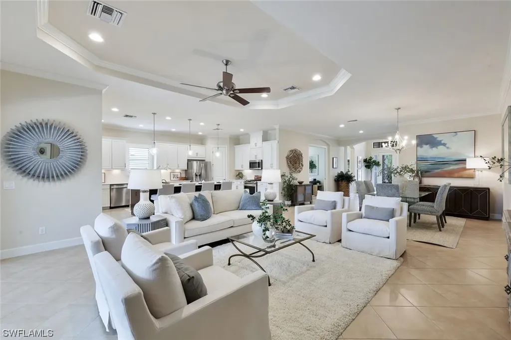 8832 Savona Court Naples FL 34119