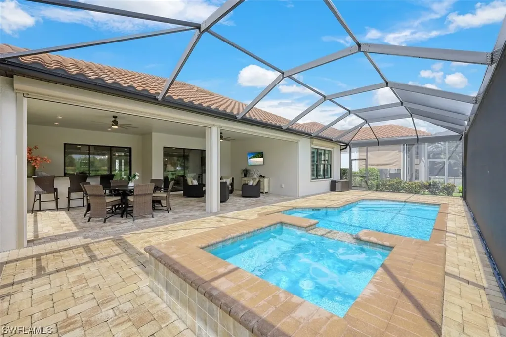 8832 Savona Court Naples FL 34119