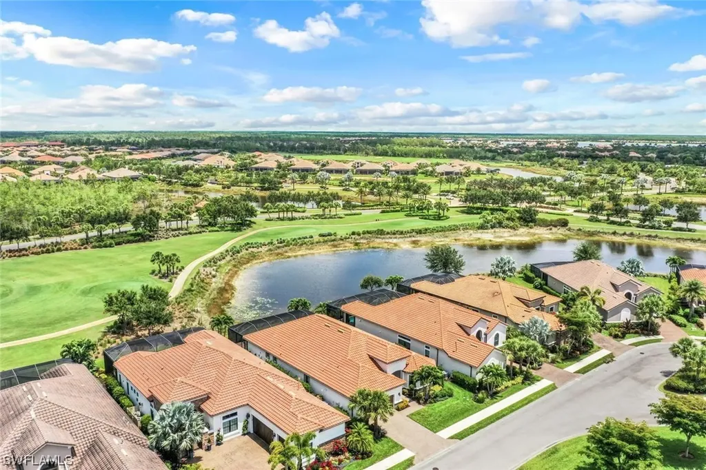 8832 Savona Court Naples FL 34119