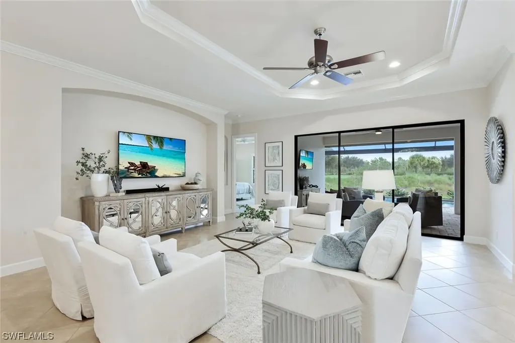 8832 Savona Court Naples FL 34119