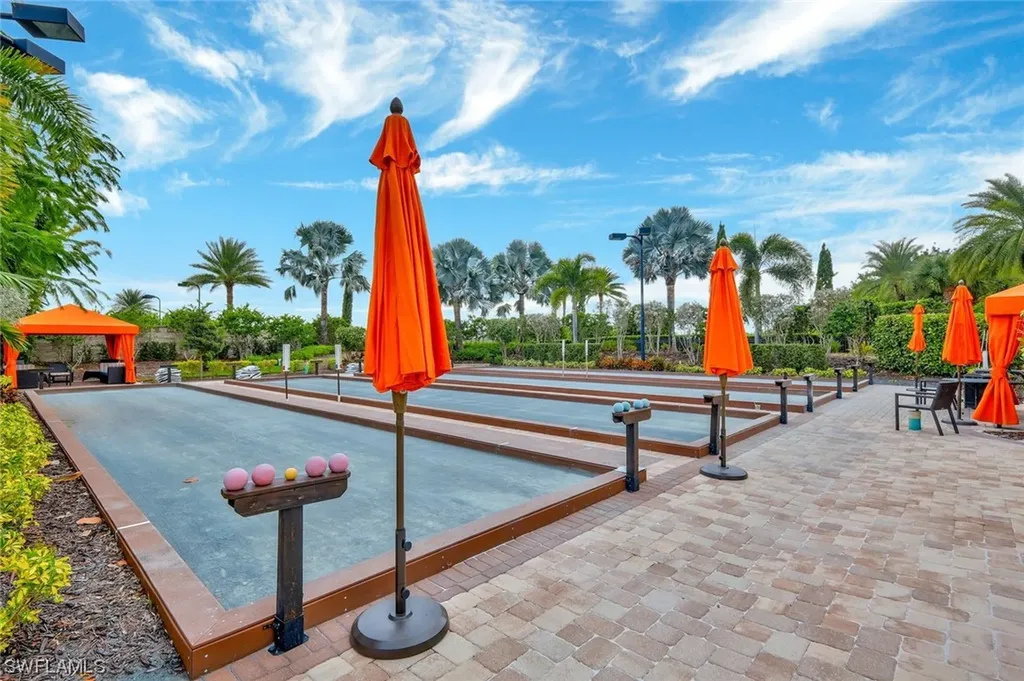8832 Savona Court Naples FL 34119