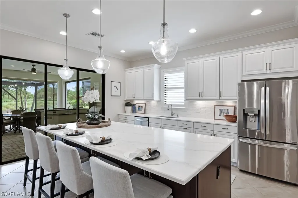 8832 Savona Court Naples FL 34119