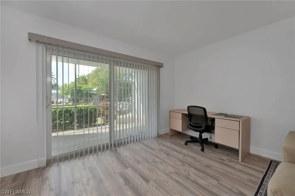 1320 Blue Point Avenue Naples FL 34102