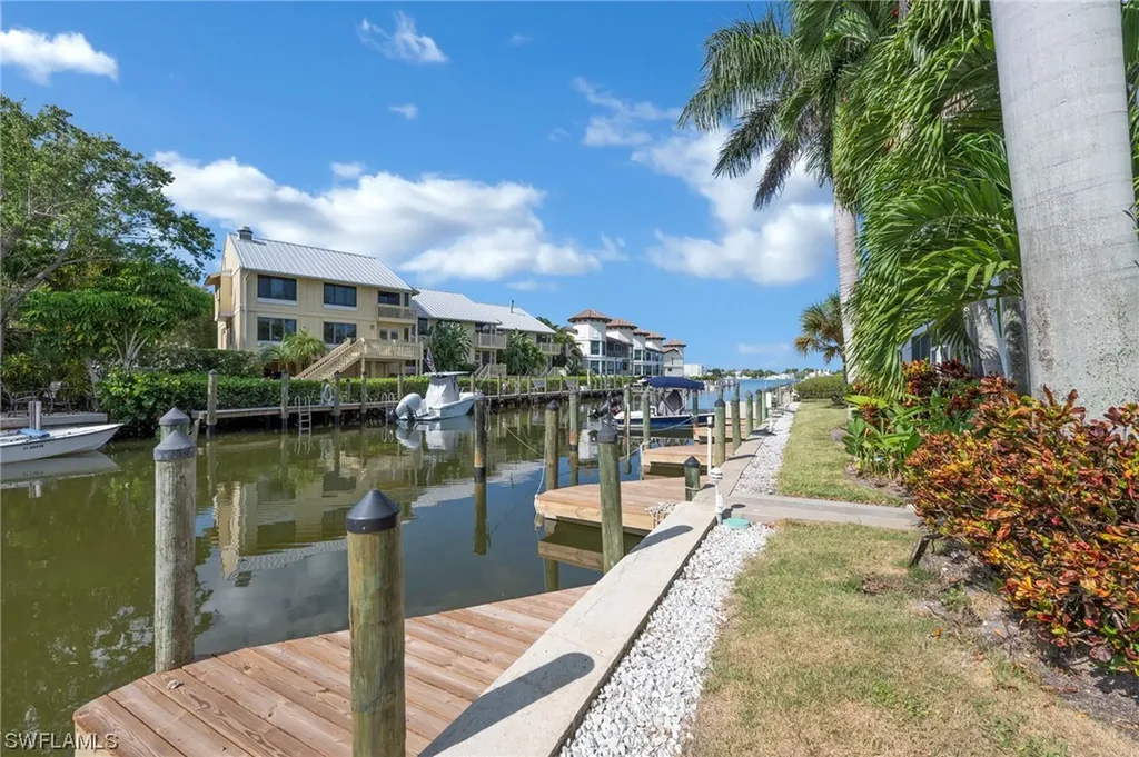 1320 Blue Point Avenue Naples FL 34102