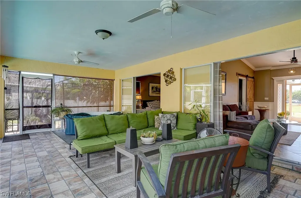 211 SE 12th Street Cape Coral FL 33990