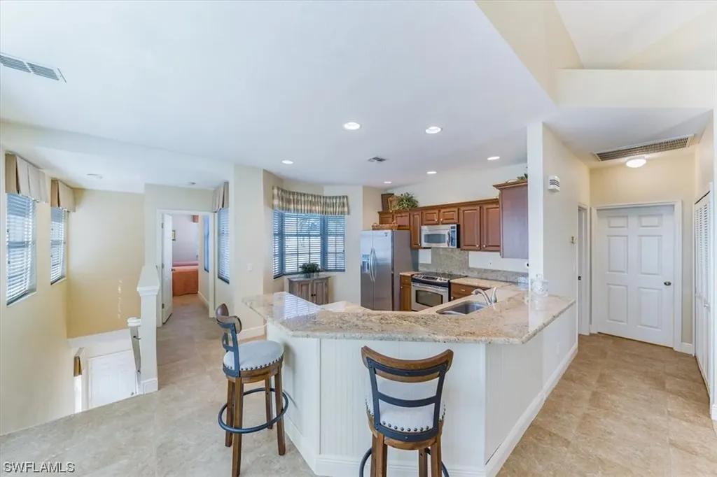 25180 Goldcrest Drive Bonita Springs FL 34134