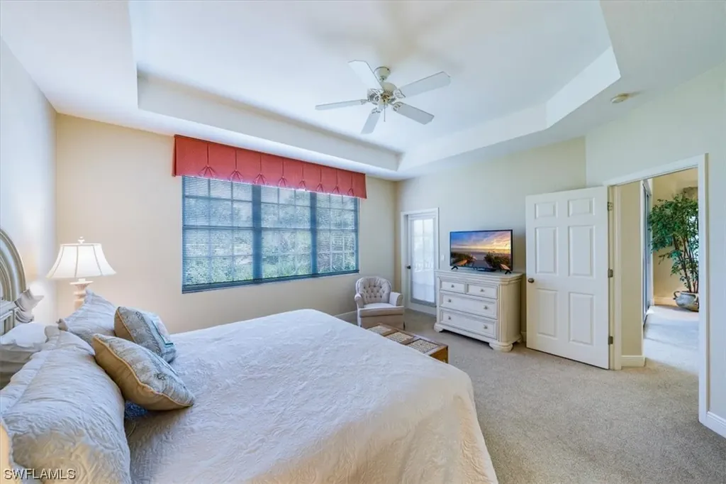 25180 Goldcrest Drive Bonita Springs FL 34134