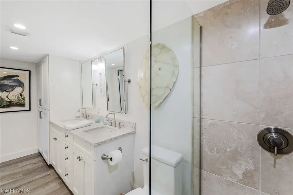 3333 Gulf Shore Boulevard N Naples FL 34103