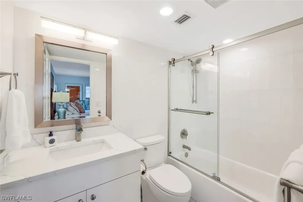 3333 Gulf Shore Boulevard N Naples FL 34103