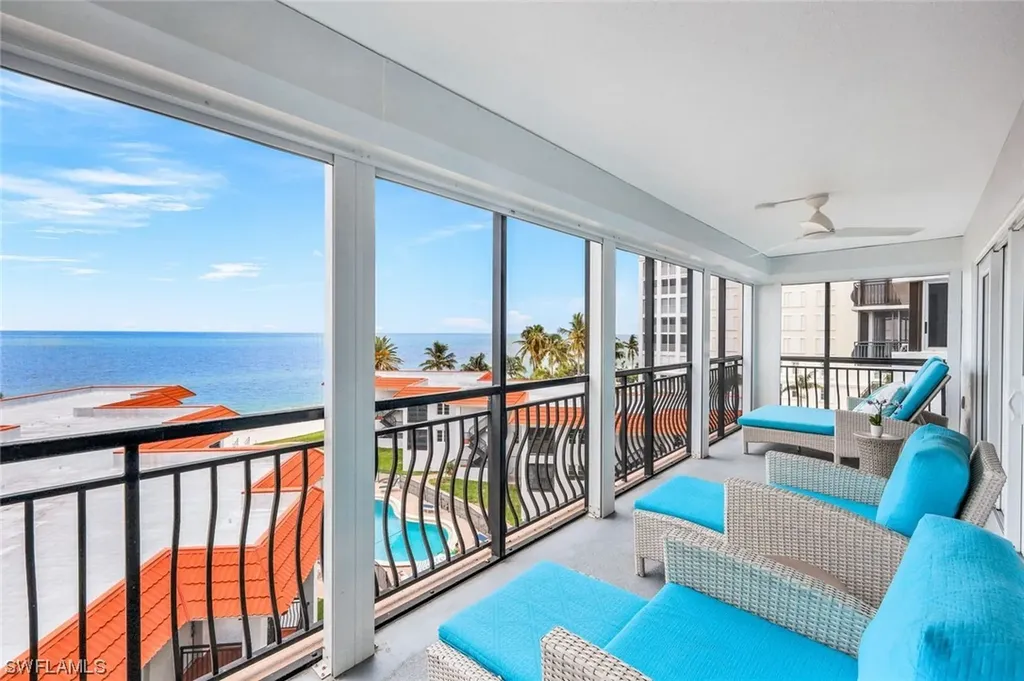 3333 Gulf Shore Boulevard N Naples FL 34103