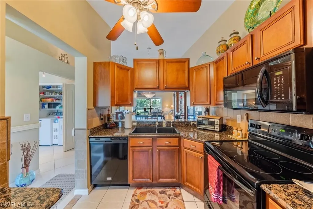 1326 Mainsail Drive Naples FL 34114