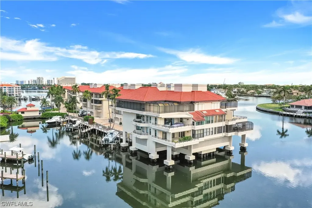 4400 Gulf Shore Boulevard N Naples FL 34103