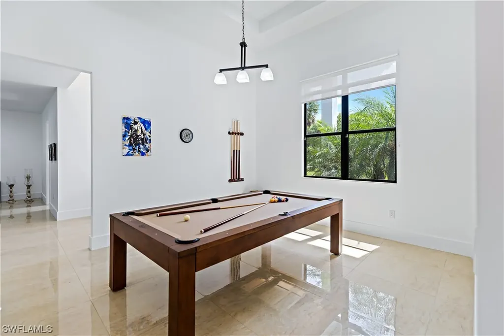 1961 20th Avenue NE Naples FL 34120