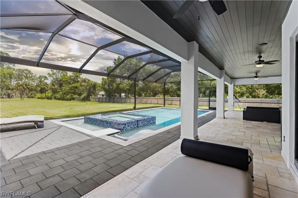 1961 20th Avenue NE Naples FL 34120