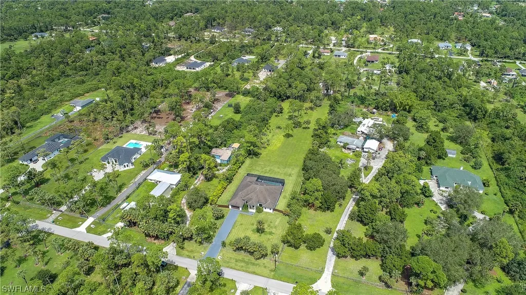 1961 20th Avenue NE Naples FL 34120