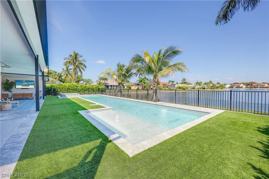268 Lambton Lane Naples FL 34104