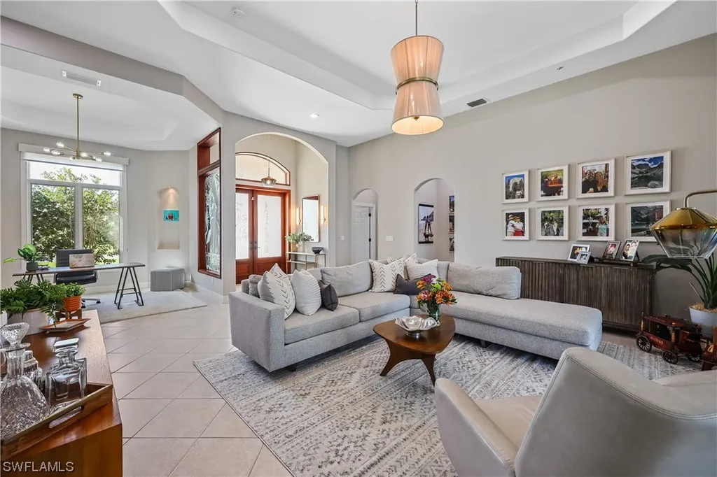 268 Lambton Lane Naples FL 34104