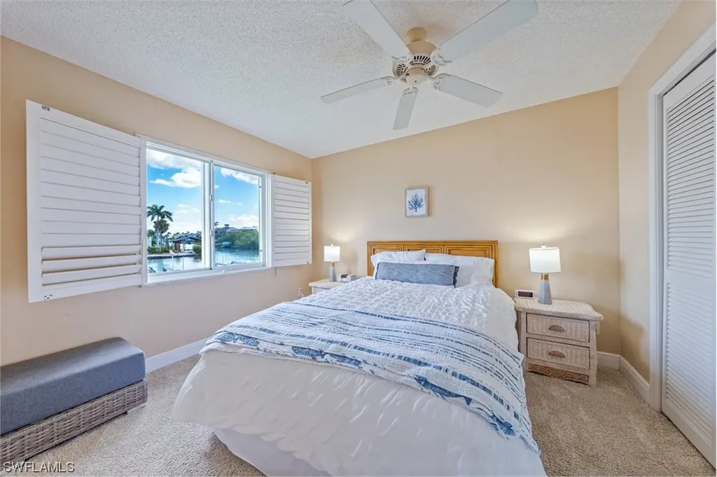 10686 Gulf Shore Drive Naples FL 34108