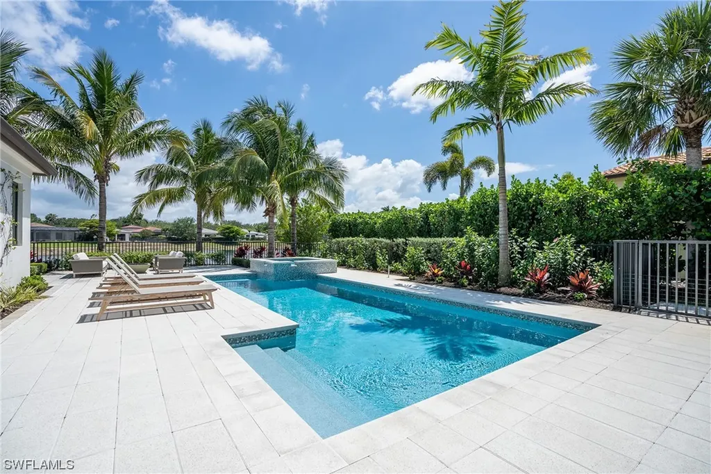 16708 Lucarno Way Naples FL 34110
