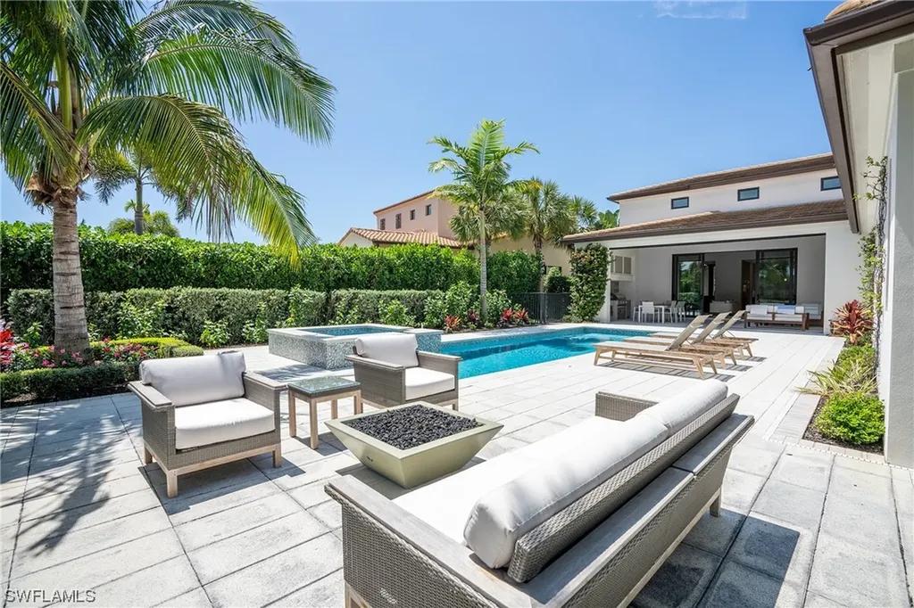 16708 Lucarno Way Naples FL 34110