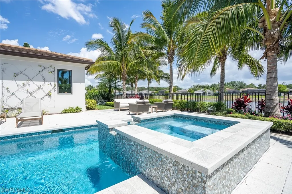 16708 Lucarno Way Naples FL 34110