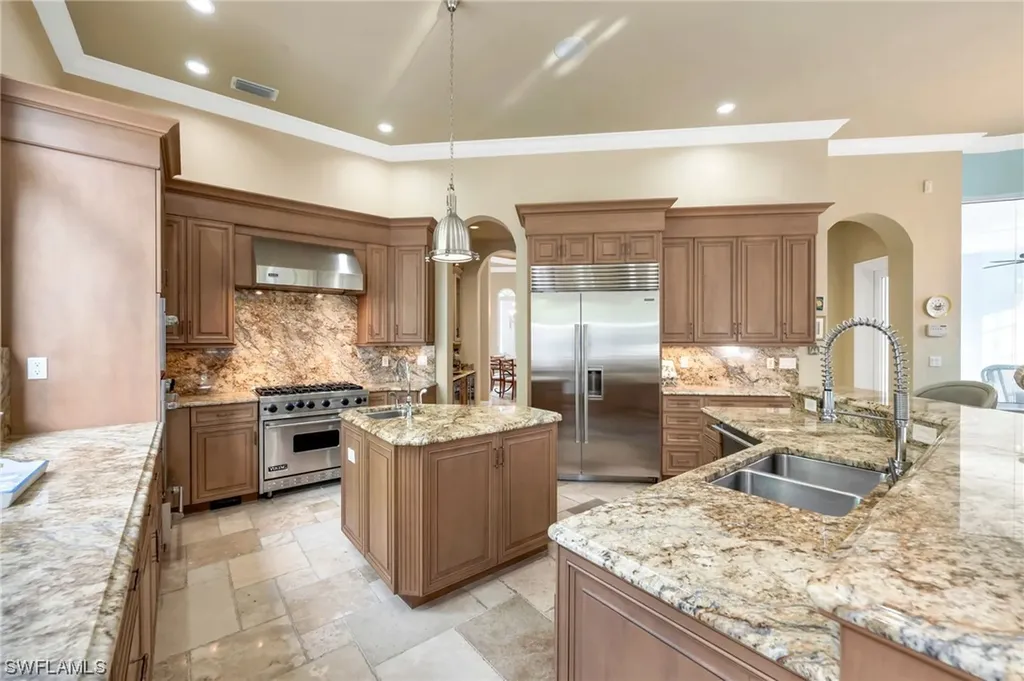 4529 Club Estates Drive Naples FL 34112