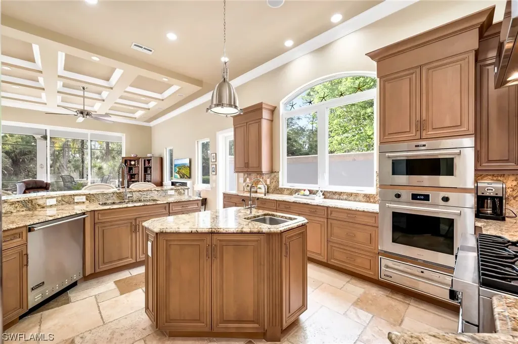 4529 Club Estates Drive Naples FL 34112