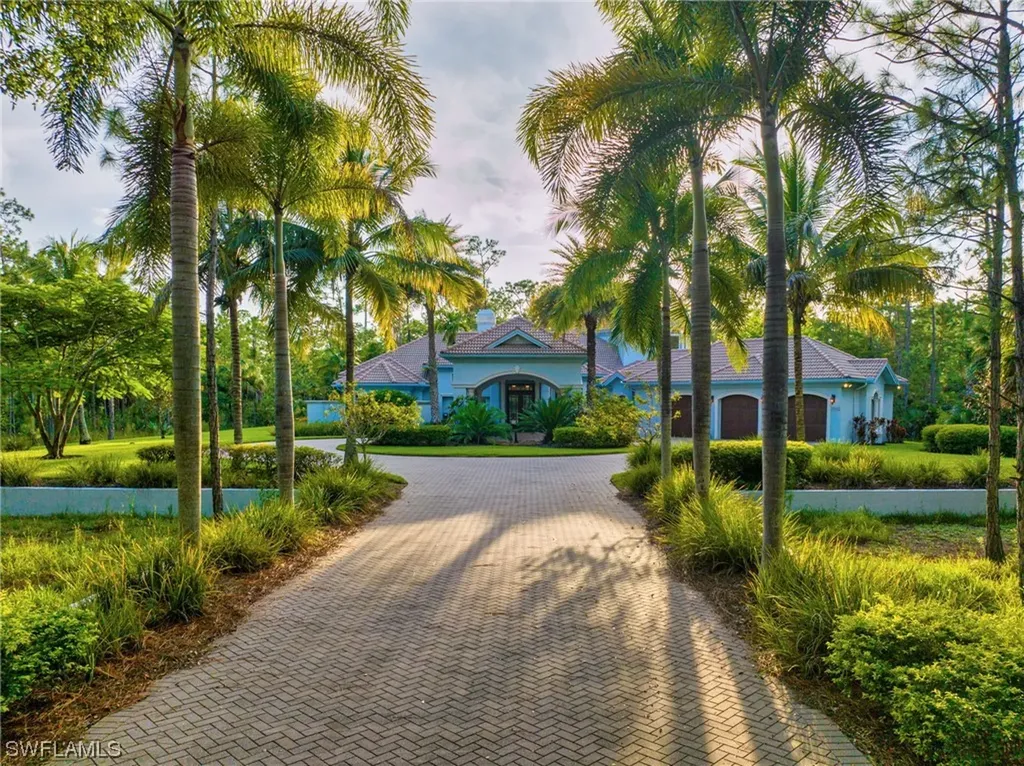 4529 Club Estates Drive Naples FL 34112