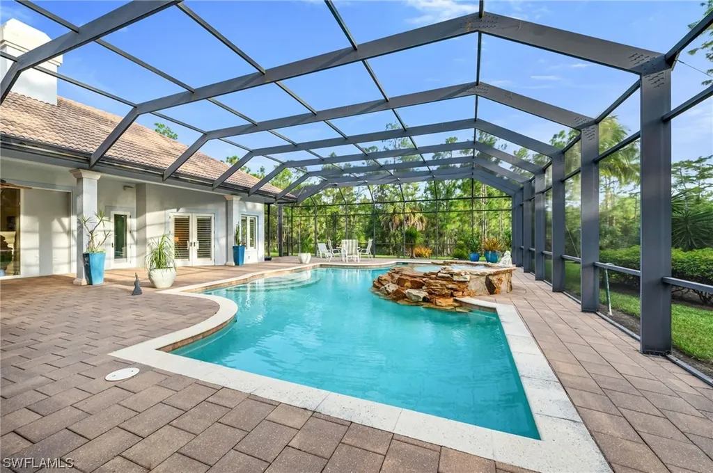 4529 Club Estates Drive Naples FL 34112