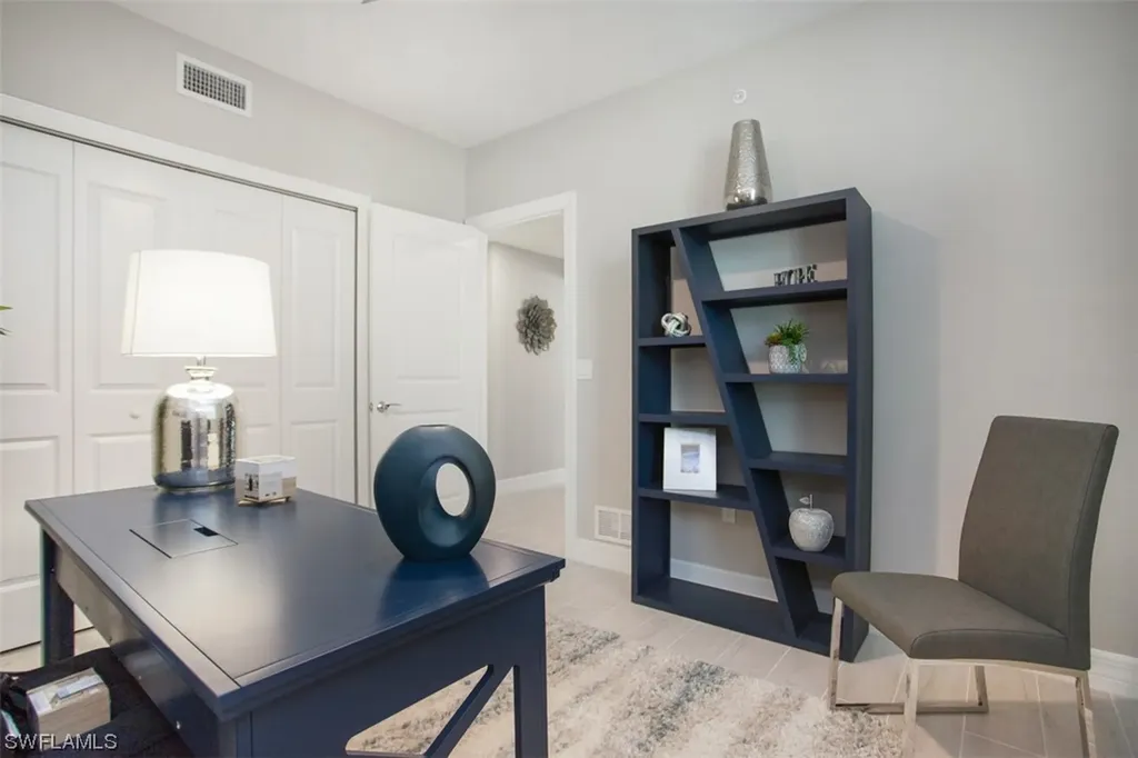250 Indies Drive E Naples FL 34114