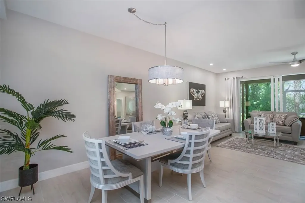 250 Indies Drive E Naples FL 34114