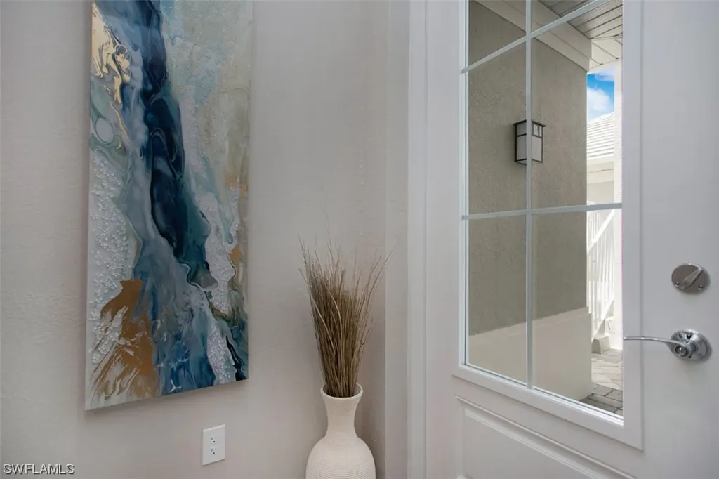 250 Indies Drive E Naples FL 34114