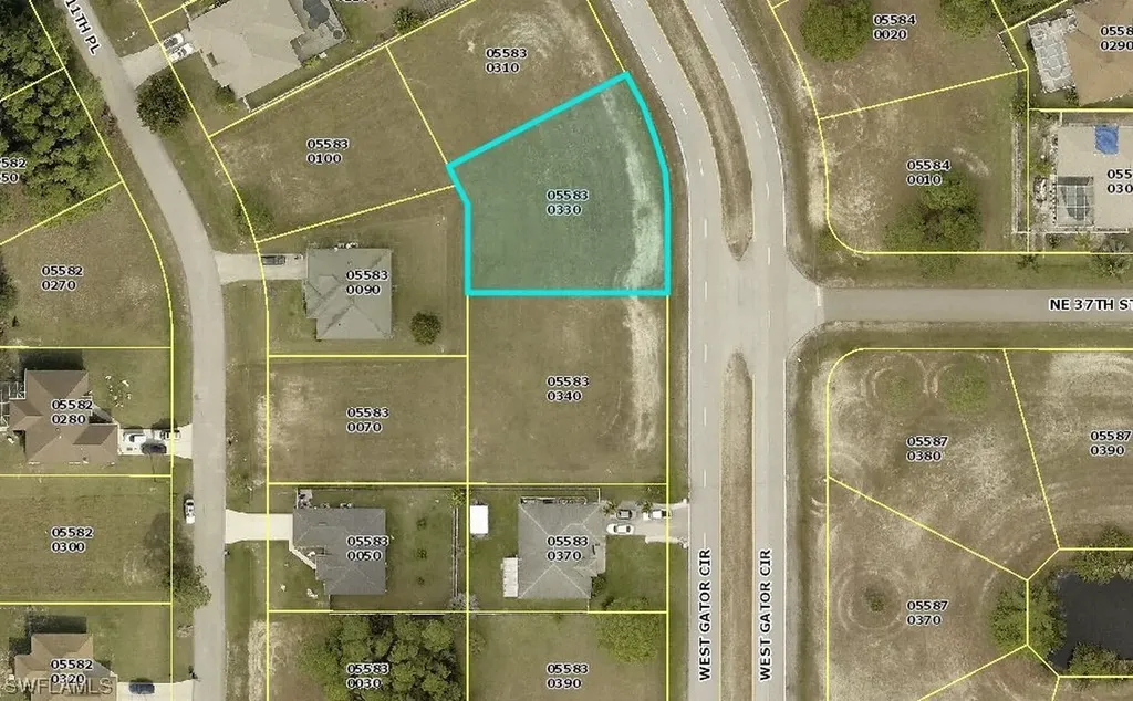 3700 W Gator Circle Cape Coral FL 33909