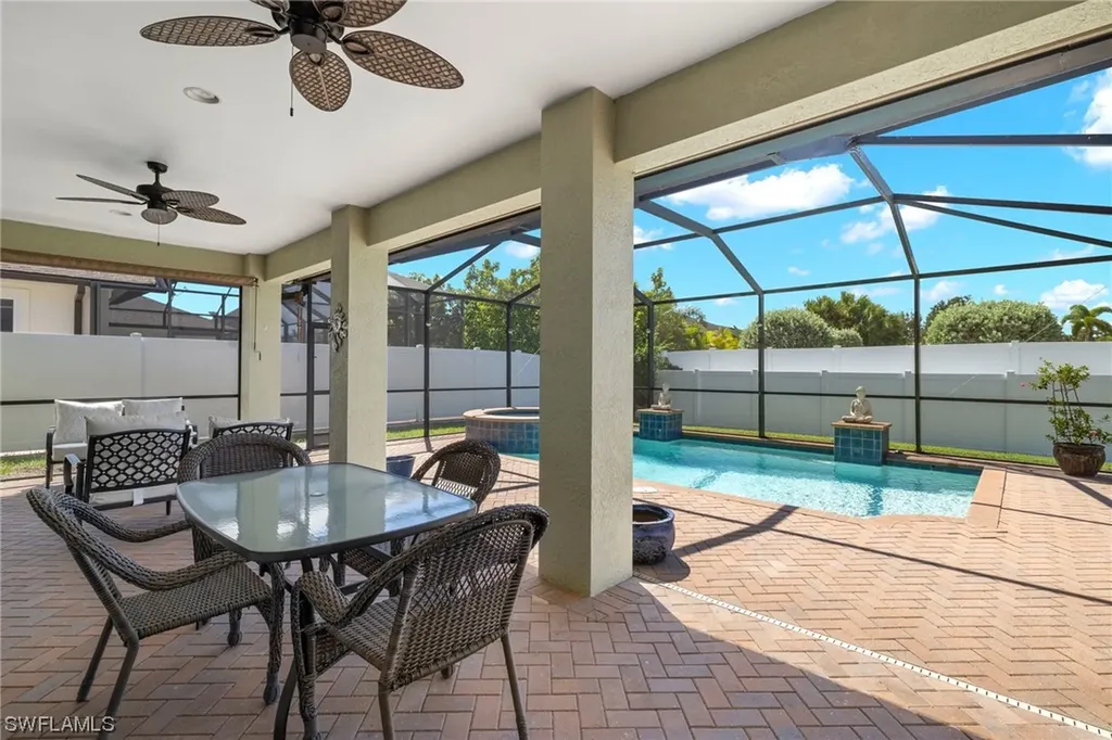 22 Mentor Drive Naples FL 34110