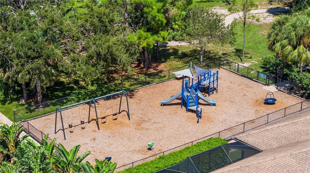 22 Mentor Drive Naples FL 34110