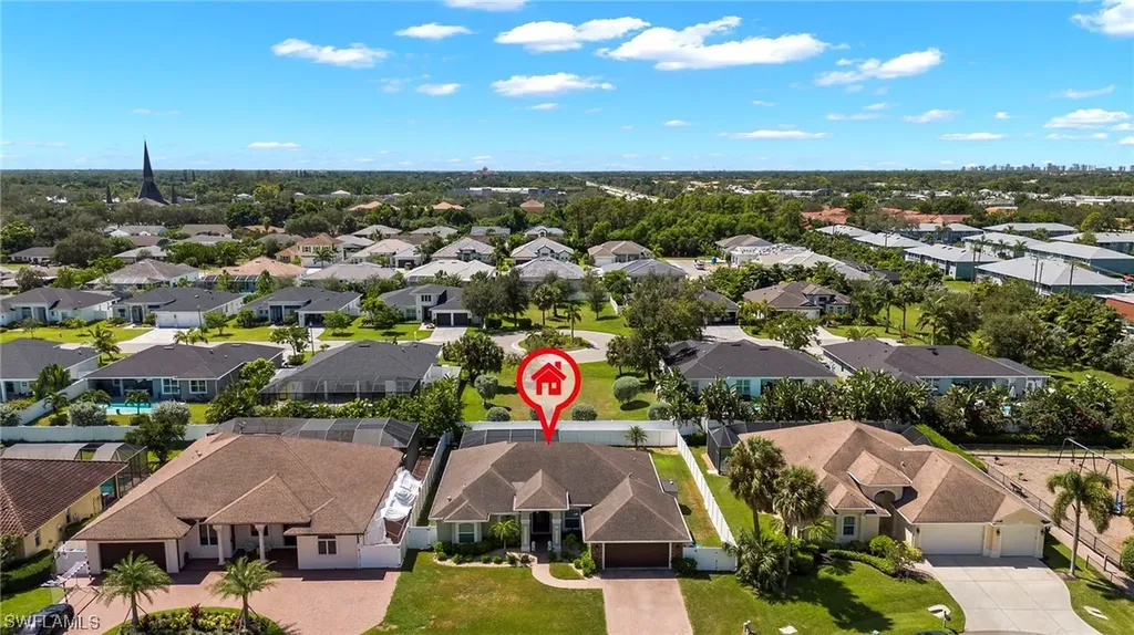 22 Mentor Drive Naples FL 34110