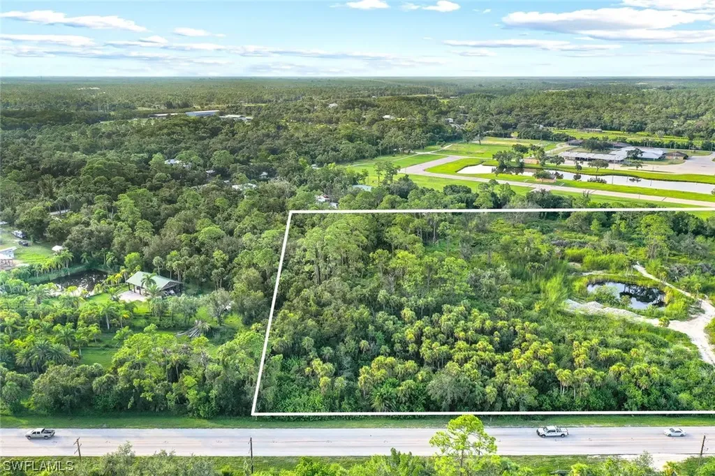 11731 Bayshore Road North Fort Myers FL 33917