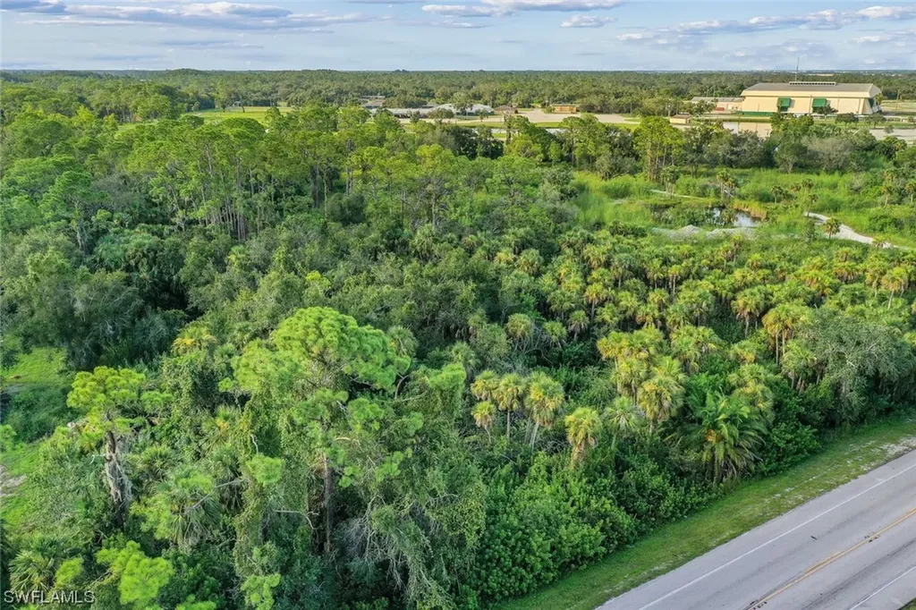 11731 Bayshore Road North Fort Myers FL 33917