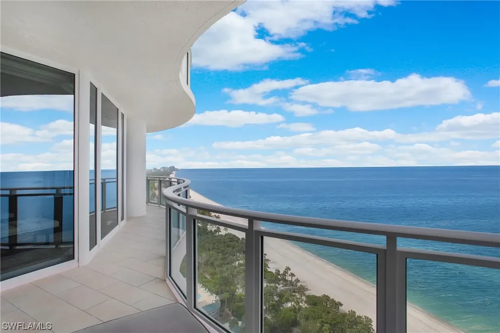 8231 Bay Colony Drive Naples FL 34108